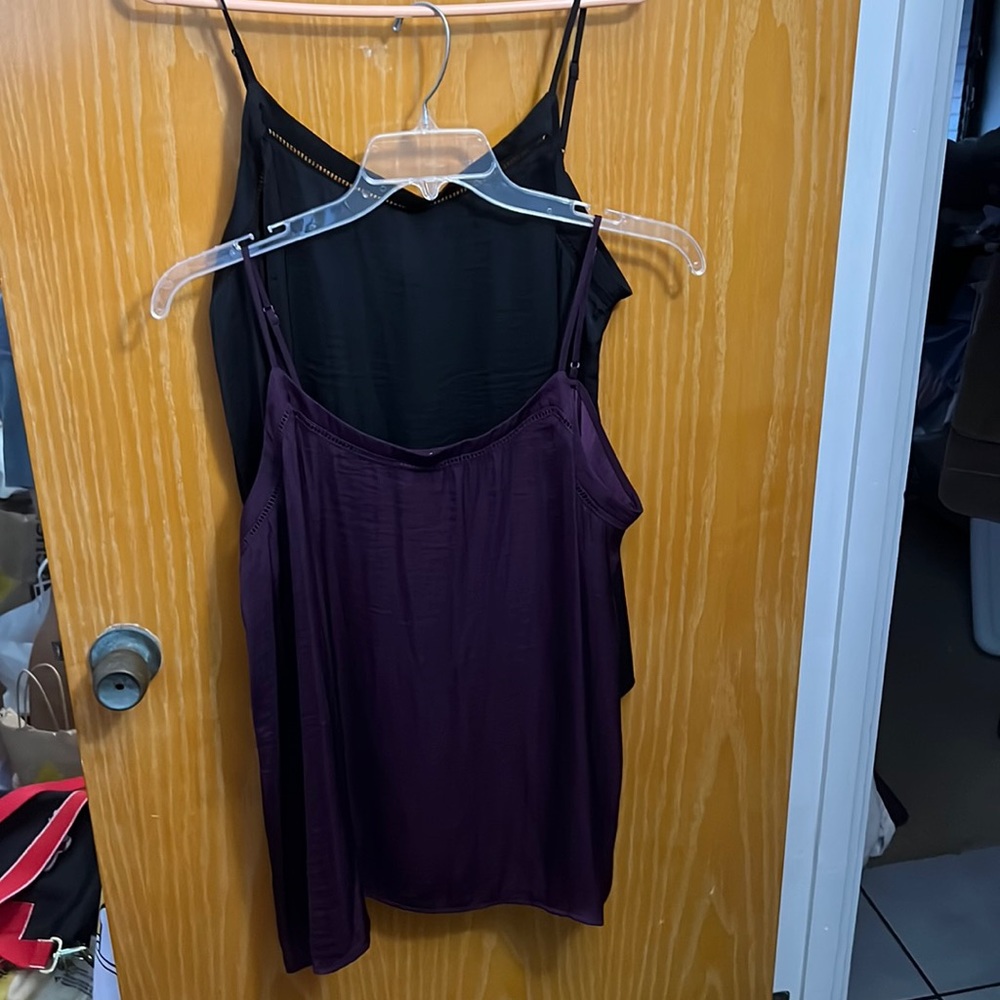 Gap spaghetti strap tops